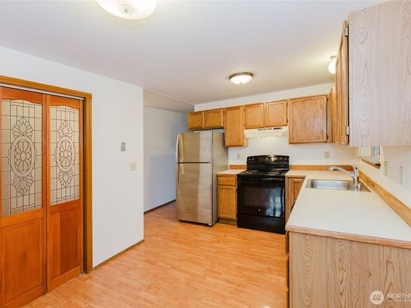 1504 NW Lakehill Circle, Silverdale WA 98383
