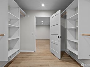 23024 99th Avenue W, Edmonds WA 98020