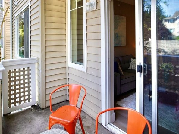 15300 112th Avenue NE B203, Bothell WA 98011