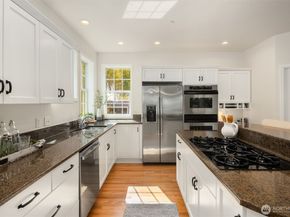 4210 182nd Avenue SE, Issaquah WA 98027