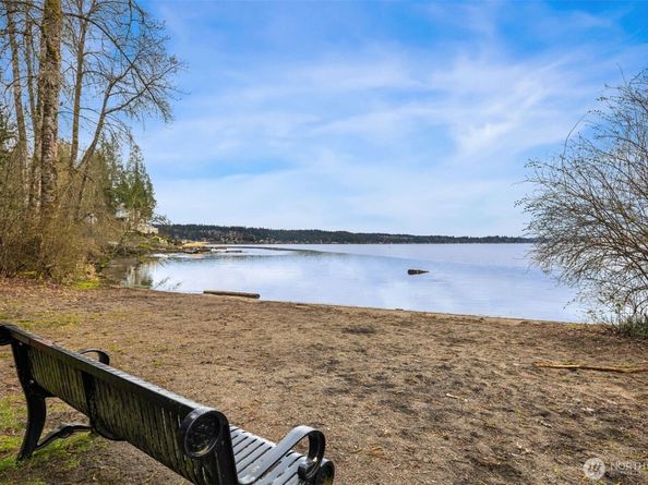 4210 182nd Avenue SE, Issaquah WA 98027