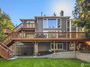 4210 182nd Avenue SE, Issaquah WA 98027
