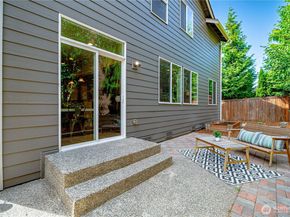 22819 41st Avenue SE, Bothell WA 98021