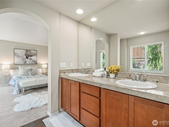 22819 41st Avenue SE, Bothell WA 98021