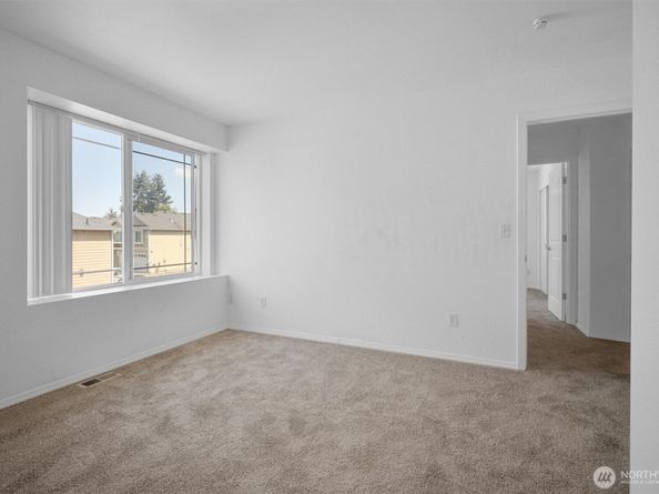 912 141st Lane SW, Lynnwood WA 98087