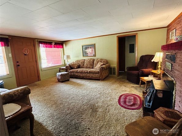 7707 203rd Street SW, Edmonds WA 98026