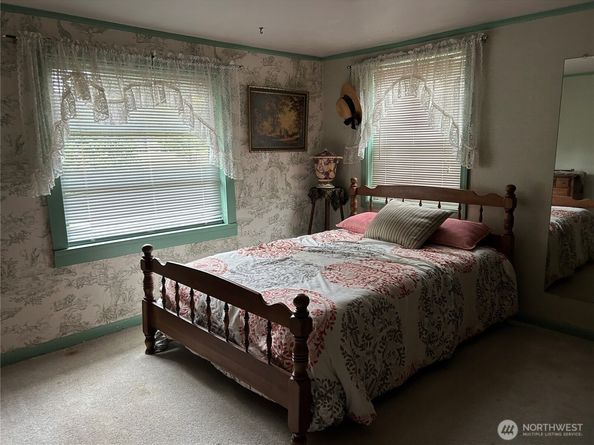 7707 203rd Street SW, Edmonds WA 98026