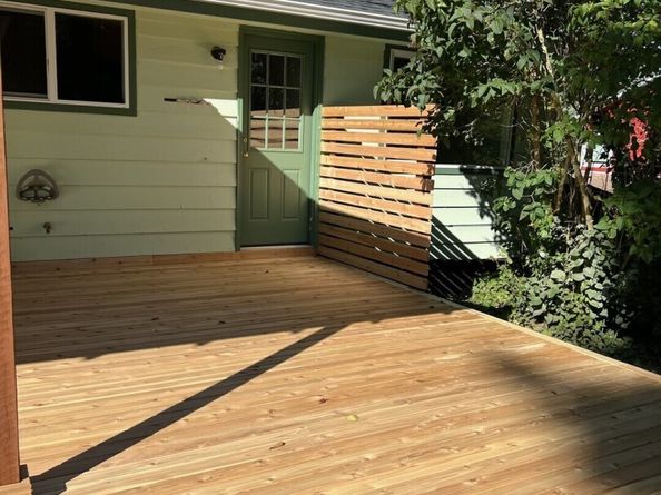 10211 SW Bank Road A & B, Vashon WA 98070