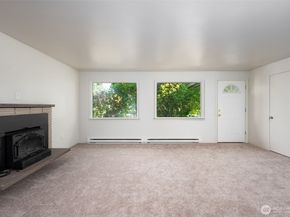 10211 SW Bank Road A & B, Vashon WA 98070