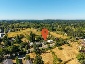 10211 SW Bank Road A & B, Vashon WA 98070