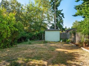 10211 SW Bank Road A & B, Vashon WA 98070