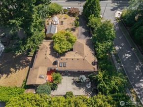 15212 Cascadian Way, Lynnwood WA 98087