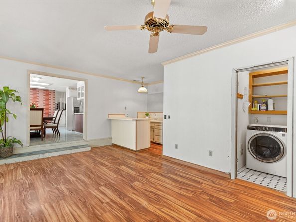 15212 Cascadian Way, Lynnwood WA 98087