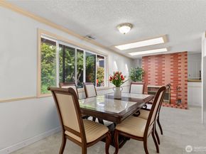 15212 Cascadian Way, Lynnwood WA 98087