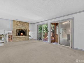 15212 Cascadian Way, Lynnwood WA 98087