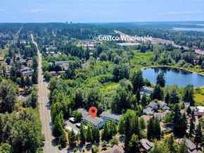 12323 NE 97th St E, Kirkland WA 98033