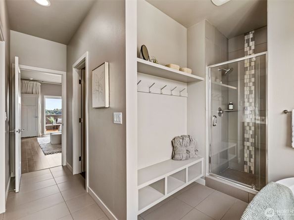 1616 E Yesler Way, Seattle WA 98122