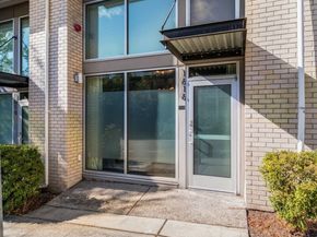 1616 E Yesler Way, Seattle WA 98122
