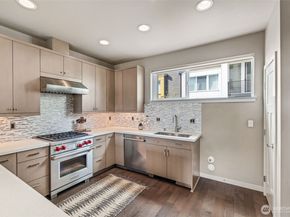 1616 E Yesler Way, Seattle WA 98122