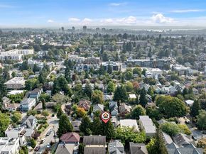 4219 Whitman Avenue N 2, Seattle WA 98103