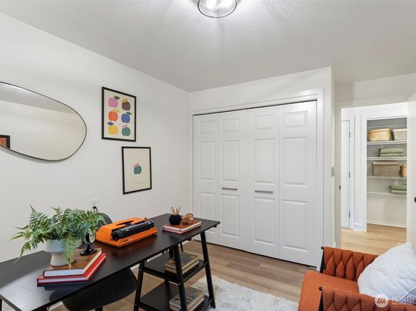4219 Whitman Avenue N 2, Seattle WA 98103
