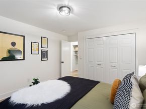 4219 Whitman Avenue N 2, Seattle WA 98103