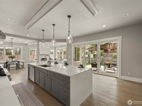 17228 NE 113th Court, Redmond WA 98052