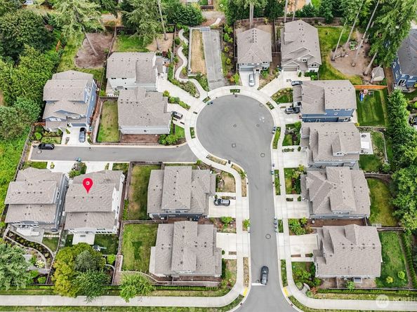 17228 NE 113th Court, Redmond WA 98052