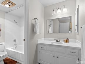 303 13th Avenue E 102, Seattle WA 98102