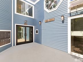303 13th Avenue E 102, Seattle WA 98102