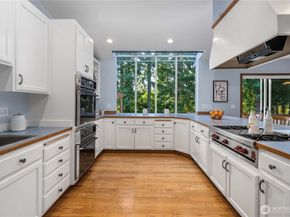 19213 136th Place SE, Renton WA 98058