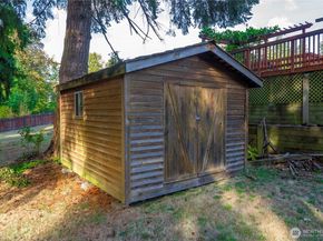 19213 136th Place SE, Renton WA 98058