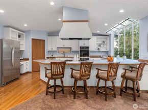 19213 136th Place SE, Renton WA 98058