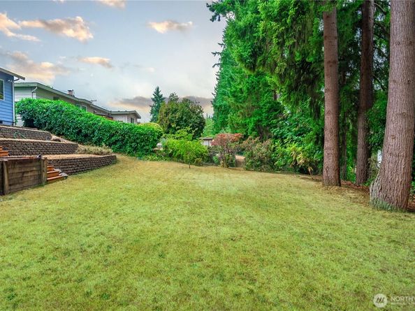 19213 136th Place SE, Renton WA 98058