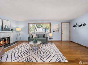 19213 136th Place SE, Renton WA 98058