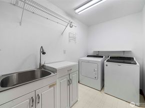 19213 136th Place SE, Renton WA 98058