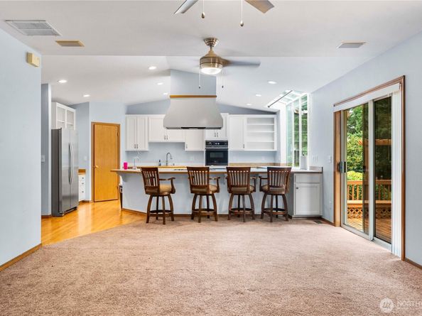 19213 136th Place SE, Renton WA 98058