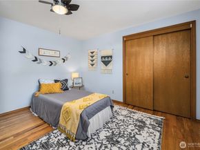 19213 136th Place SE, Renton WA 98058