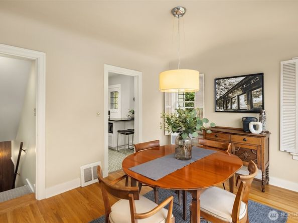 2410 E Highland Drive, Seattle WA 98112