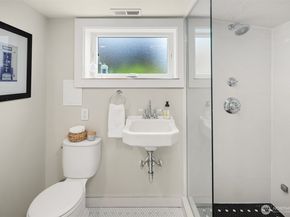 2410 E Highland Drive, Seattle WA 98112
