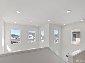 4503 Wandering Way, Port Orchard WA 98367