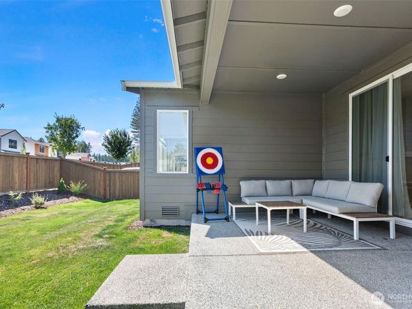 4503 Wandering Way, Port Orchard WA 98367