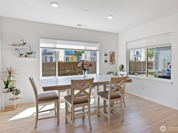 4503 Wandering Way, Port Orchard WA 98367