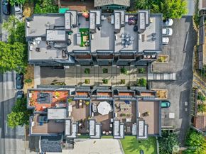 6537 35th Avenue SW D, Seattle WA 98126