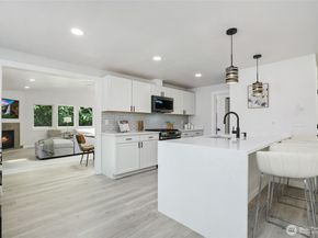2131 105th Place SE, Everett WA 98208