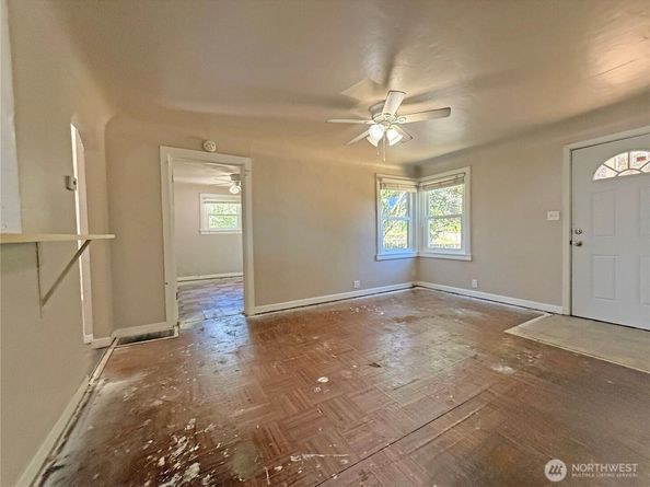 4115 W I Street, Bremerton WA 98312