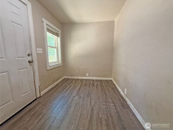 4115 W I Street, Bremerton WA 98312
