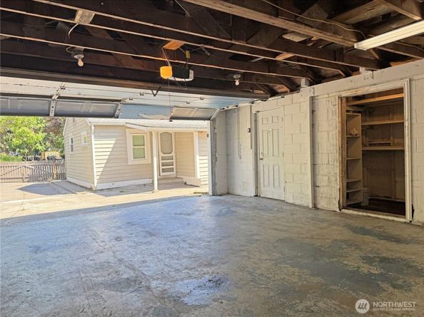 4115 W I Street, Bremerton WA 98312