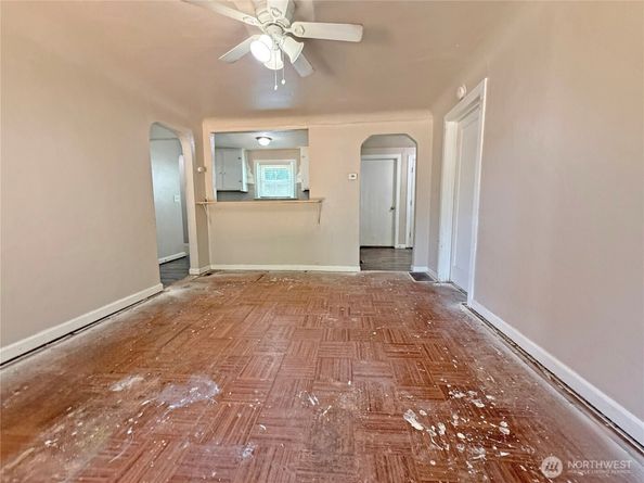 4115 W I Street, Bremerton WA 98312