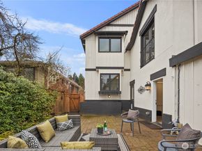 4003 E Newton Street, Seattle WA 98112